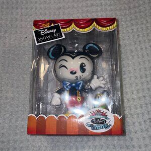 Disney Showcase Collection – Miss Mindy Vinyl – Mickey Mouse with Pluto